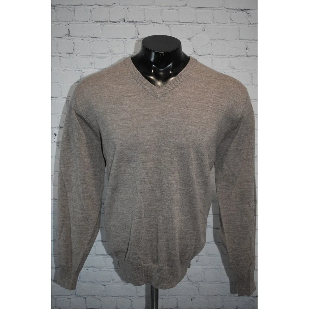 Jos A Bank Sweater Mens Large Tan V-Neck 100% Wool Classic Collection Golf